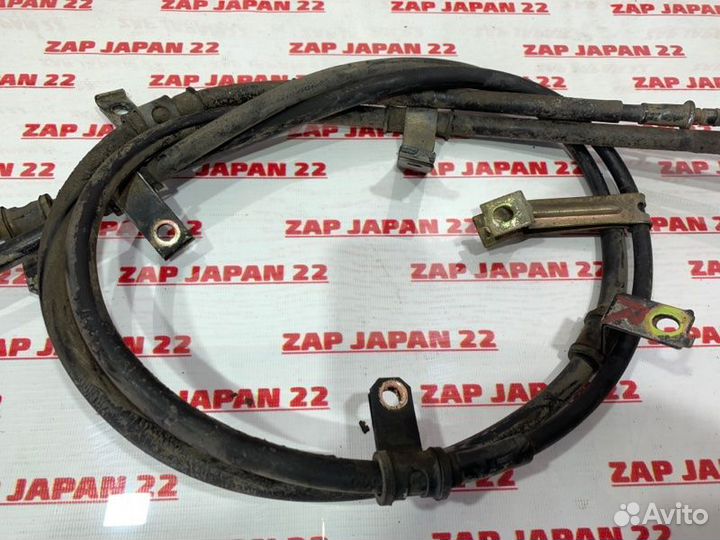 Трос ручника Mitsubishi Challenger K99 6G74 1999