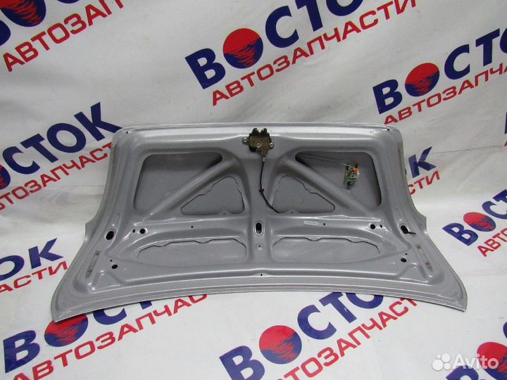 Крышка багажника toyota platz NCP12, NCP16, SCP11