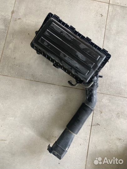 Корпус воздушного фильтра Volkswagen Polo 5