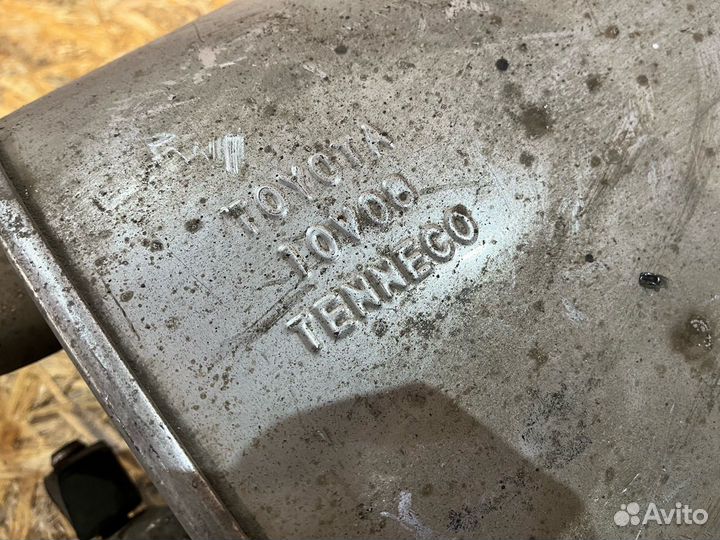 Глушитель задняя часть Toyota Camry XV50 2014