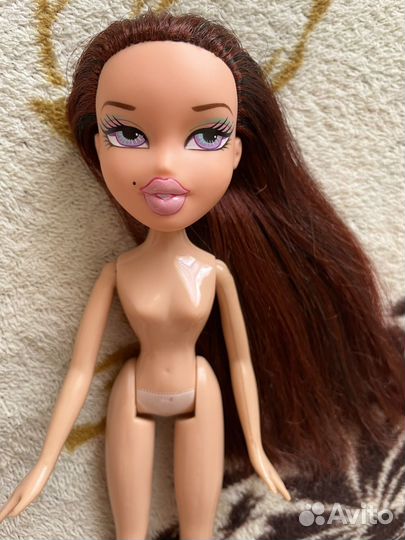 Кукла Bratz Фиби