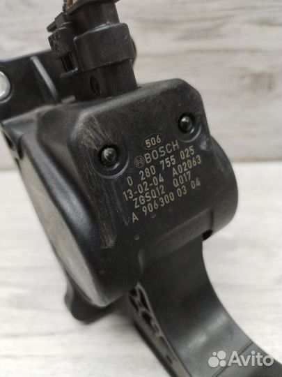 Педаль газа Mercedes Sprinter 906 OM651 2013