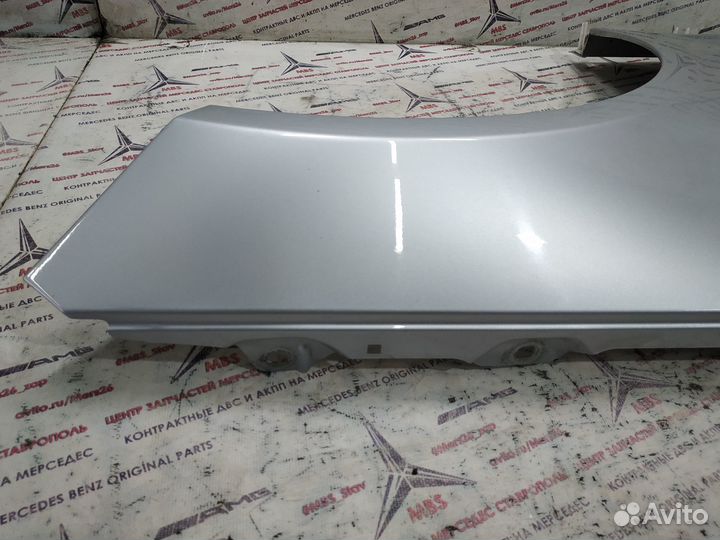 Крыло w212 Mercedes переднее правое дорест