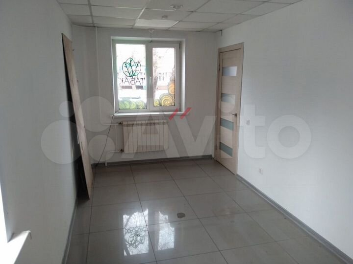 Торгово-офисное помещение 9 кв м