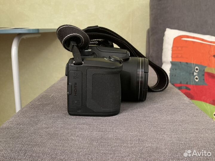 Зеркальный фотоаппарат