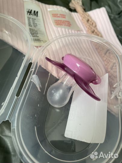 Пустышка avent+слюнявчик hm+держатель для соски