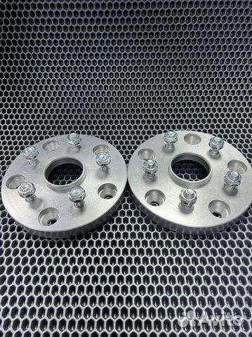 Переходные проставки Нива 5х139,7 на 5x114,3 20мм