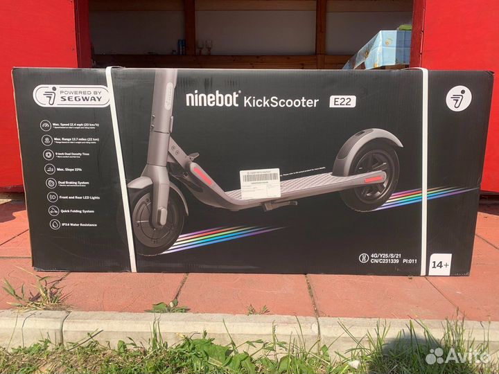 Новый электросамокат Ninebot kick scooter e22