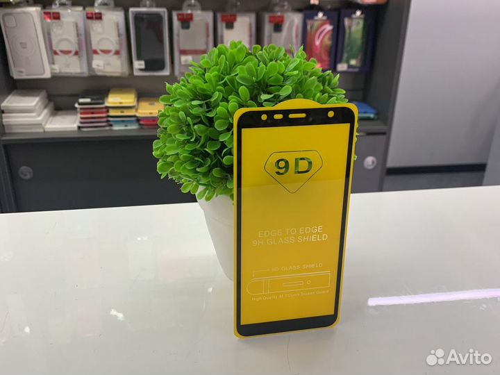 Защитное стекло Samsung J6+ 2018