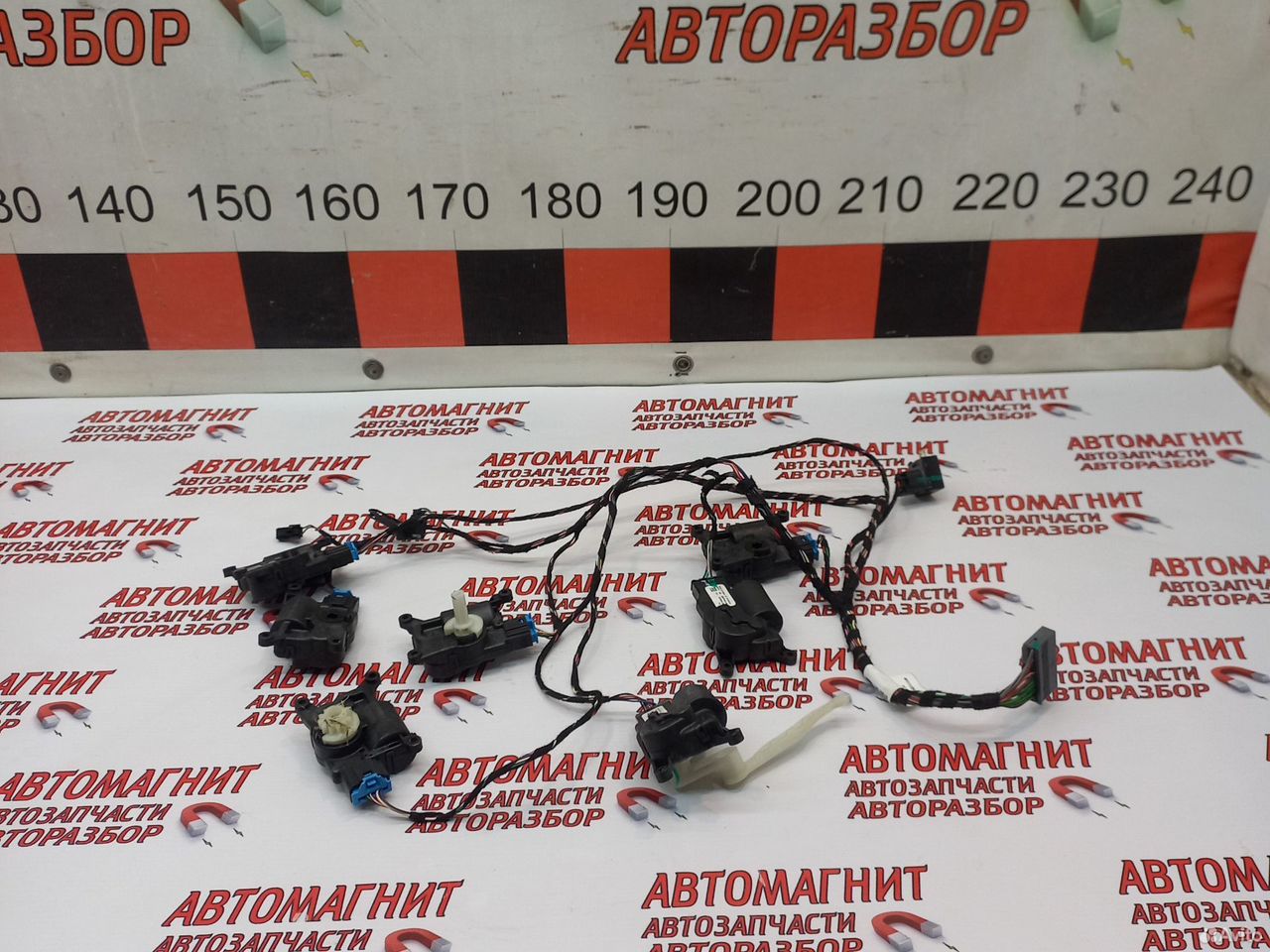 Сервопривод моторчик печки Джили Монжаро