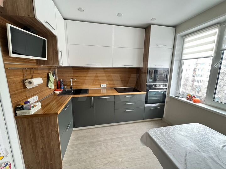 2-к. квартира, 54,5 м², 4/9 эт.