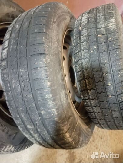 Viatti Strada Asimmetrico 205/70 R50