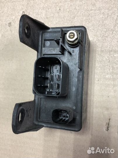 Реле свечей накала Мерседес Спринтер; Вито