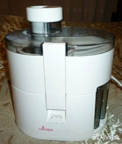 Соковыжималка Universal JE-10 Южная Корея