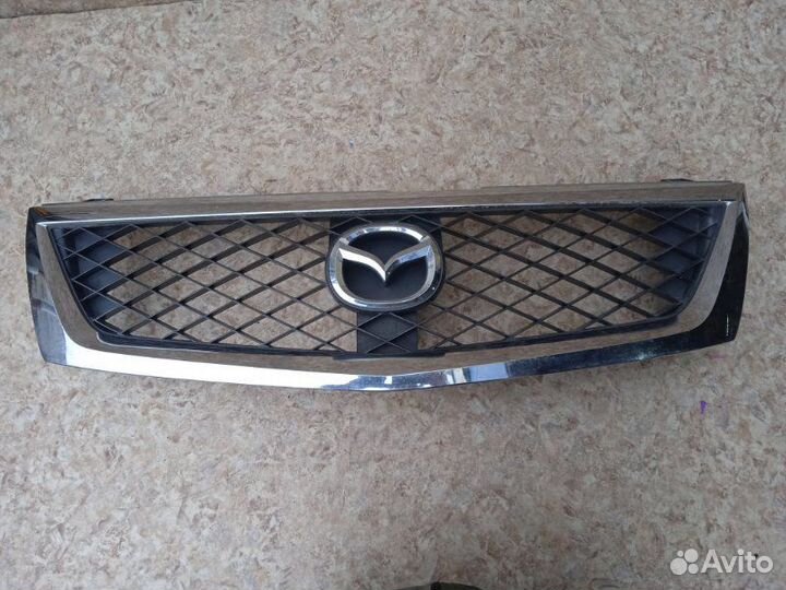 Решетка радиатора mazda bongo friendee