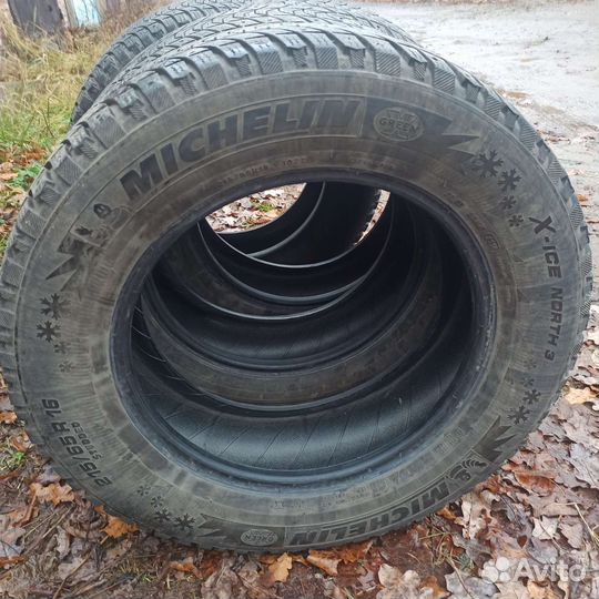 Michelin X-Ice North 3 215/65 R16