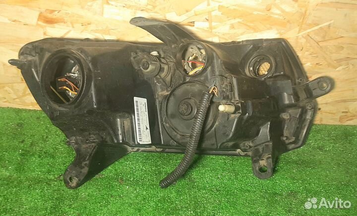 Фара левая renault logan 2