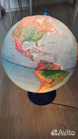 Интерактивный глобус Земли с подсветкой Globen