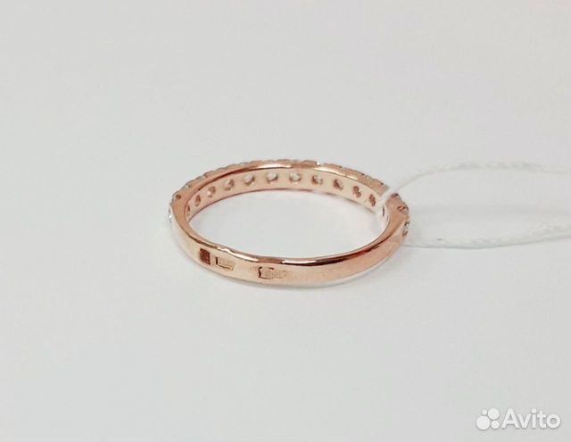 Золотое кольцо с фианитом 15р