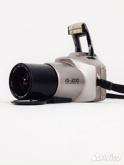 Плёночный фотоаппарат Olympus IS 200
