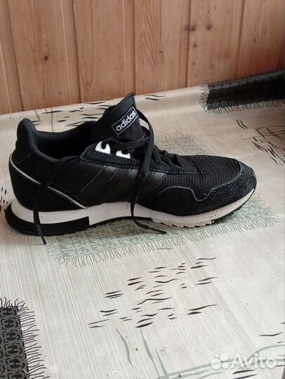 Adidas мужские кроссовки 42 р