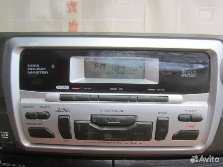 Магнитола LG CD-962AX