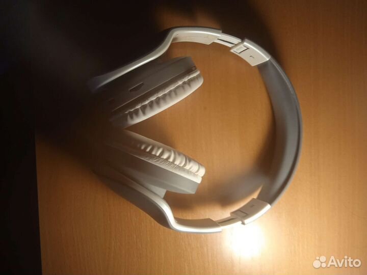 Беспроводные наушники