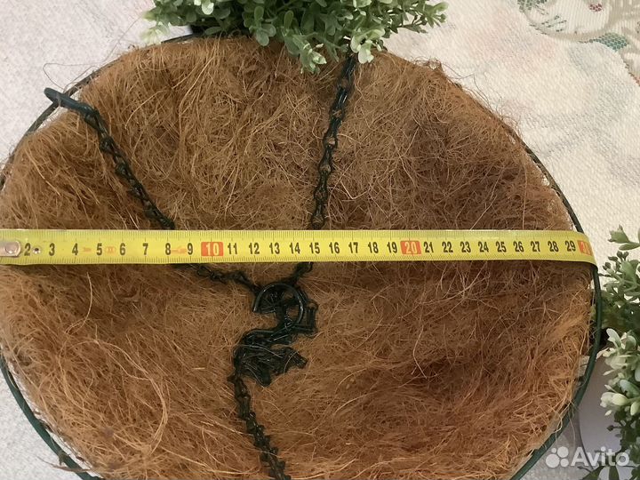 Кашпо для цветов подвесное