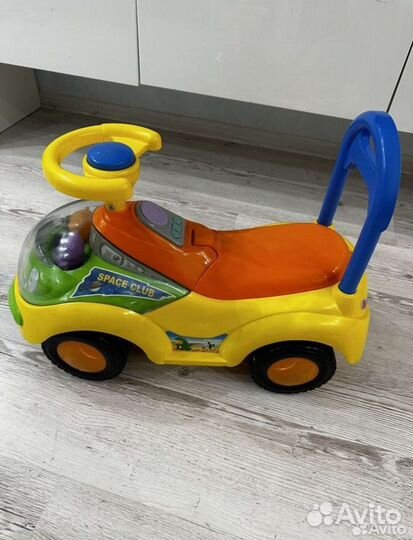 Машинка-каталка