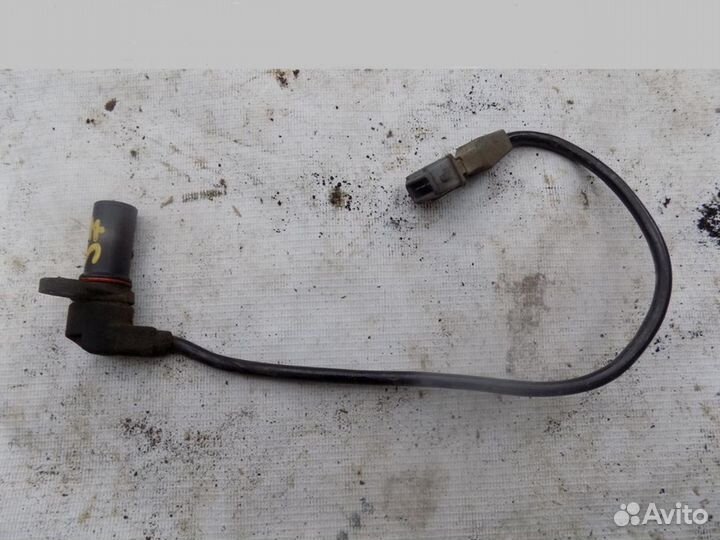 Датчик положения коленвала A4 B6 2000-2004