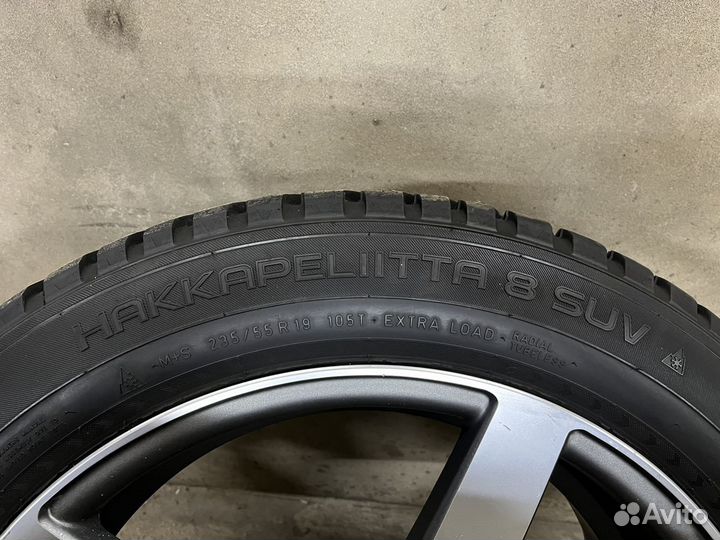 Nokian Tyres Hakkapeliitta 8 SUV 235/55 R19 105T