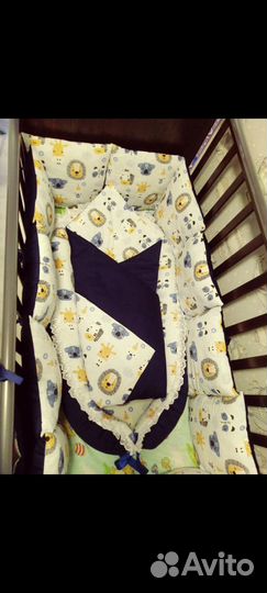Продаю комплект бортики 12 подушек и одеялко
