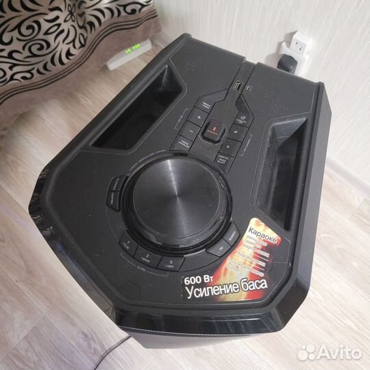 Колонка LG fh9