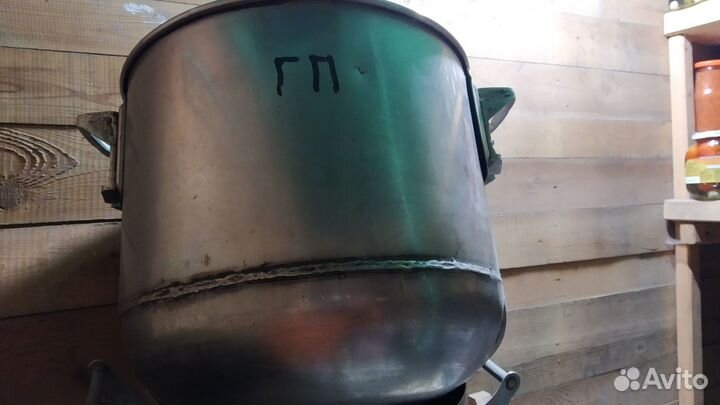 Кастрюля из нержавейки с выпуклым дном 38 л