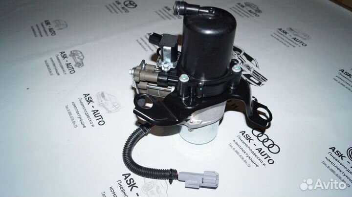 Компрессор пневмоподвески Lexus LS460 LS600h