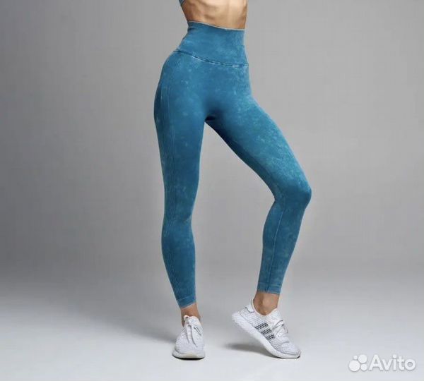 Костюм для йоги и фитнеса