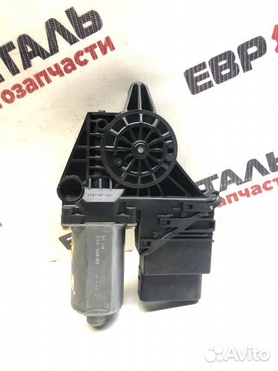 Мотор стеклоподъемника задний левый Volkswagen