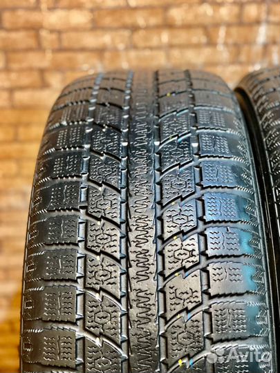 Toyo Observe GSi-5 235/55 R20