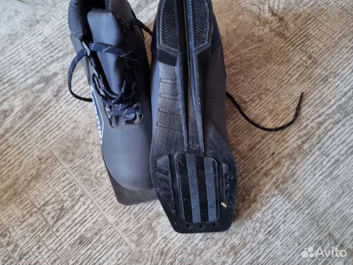 Лыжные ботинки Nordic 39 размера