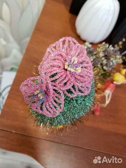 Кактус из бисера, декор для дома