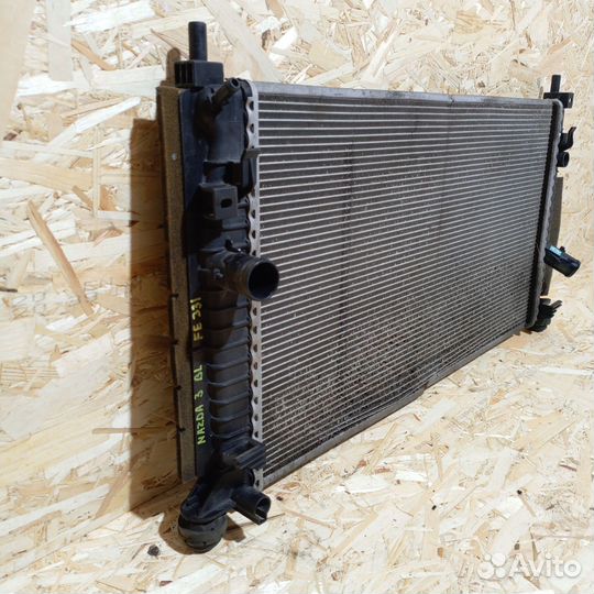 Радиатор охлаждения двс Mazda 3 Bl 2012 г. б/у