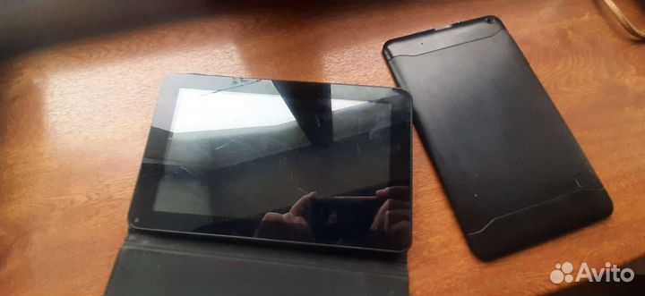 Планшет на зап.части