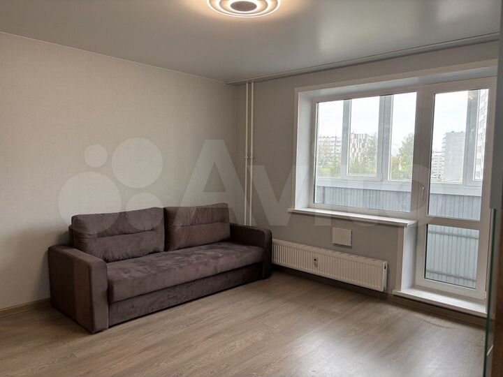 2-к. квартира, 57 м², 3/7 эт.