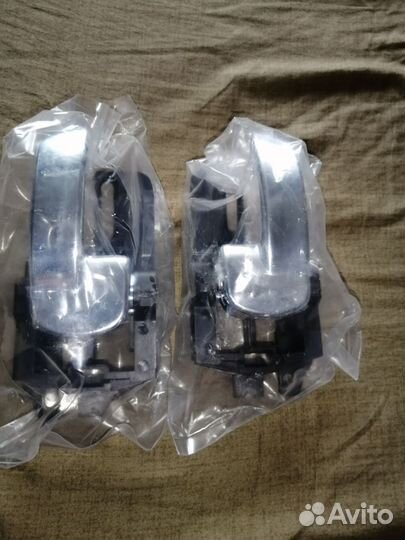 Внутренние ручки дверей Nissan Qashqai J10