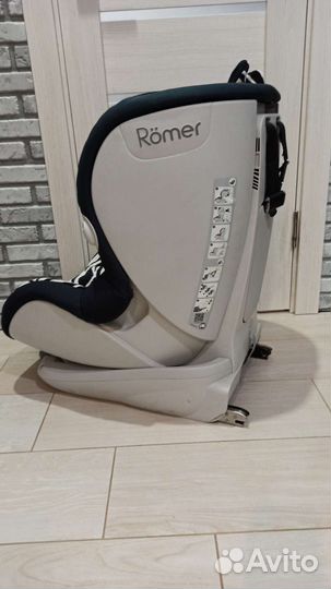 Автокресло (9-18)britax roemer trifix Smart Zebra