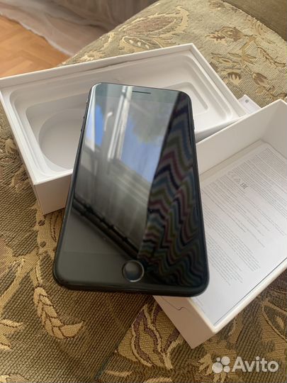 Телефон iPhone 7 plus 32g