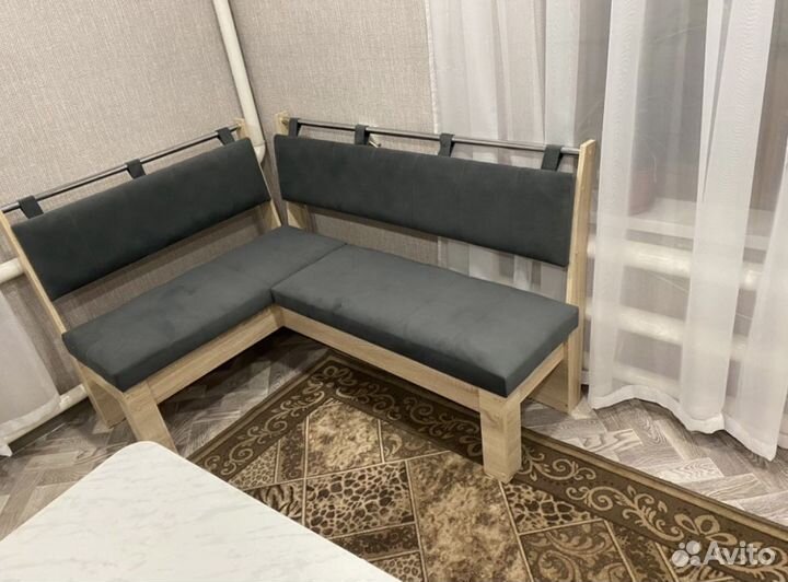 Кухонный уголок