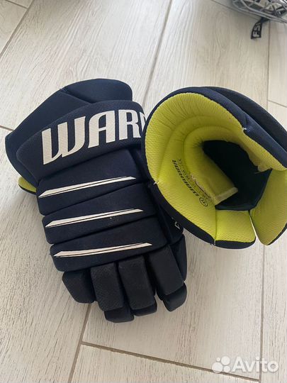 Краги хоккейные