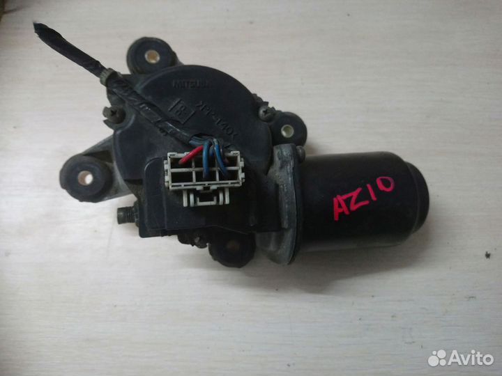 Моторчик стеклоочистителя передний Nissan Cube