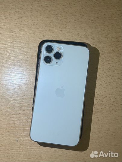 iPhone 11 Pro, 64 ГБ